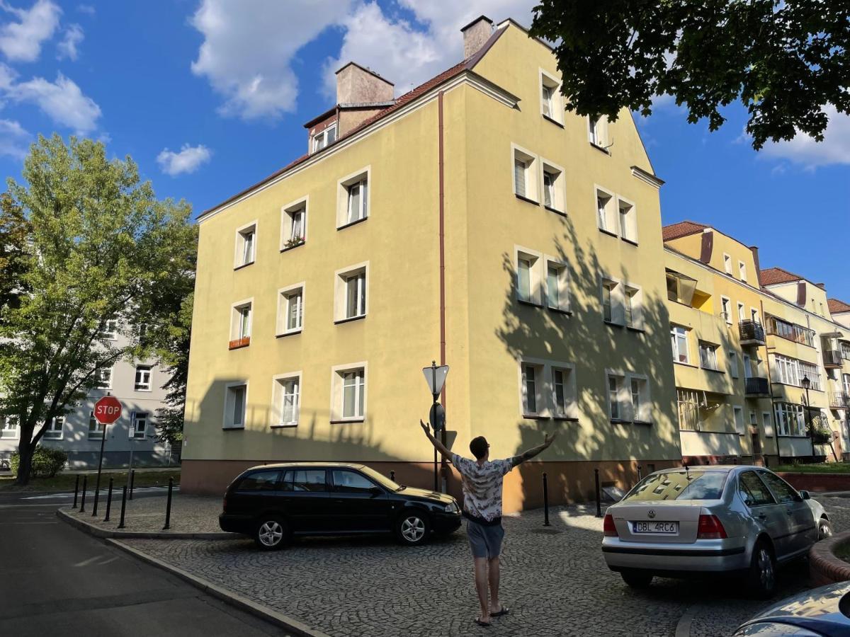 Small Apartament In Heart Of Boleslawiec City ภายนอก รูปภาพ